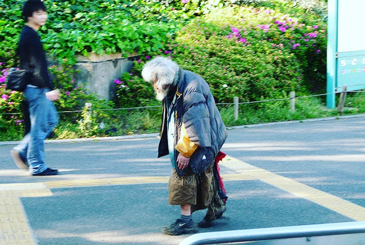 homeless japan